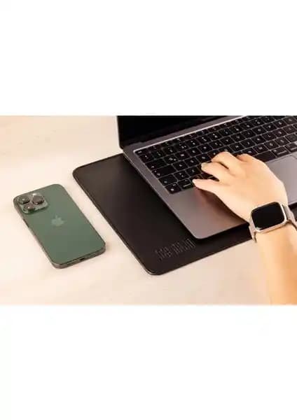 Los Caja 13 İnç Laptop Kılıfı: Şık Tasarım ve Güçlü Koruma Özellikleri