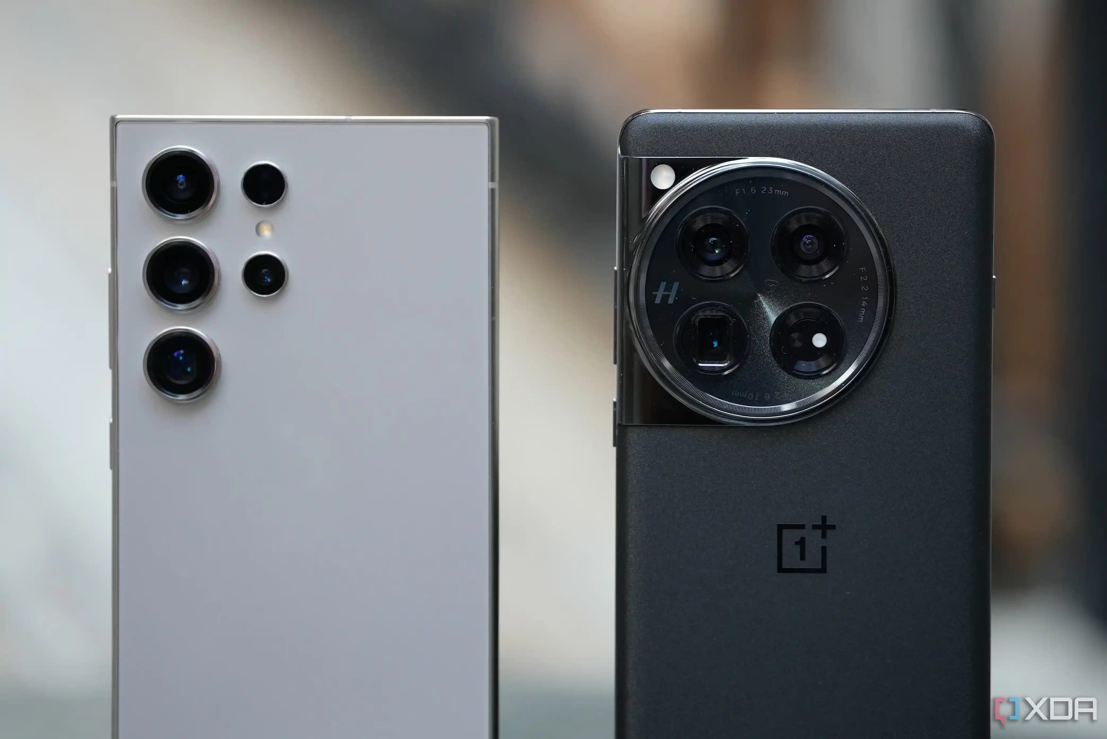 2024 Yılında Akıllı Telefon Piyasasında Öne Çıkan Modeller: OnePlus 11 5G ve Galaxy S24 Ultra