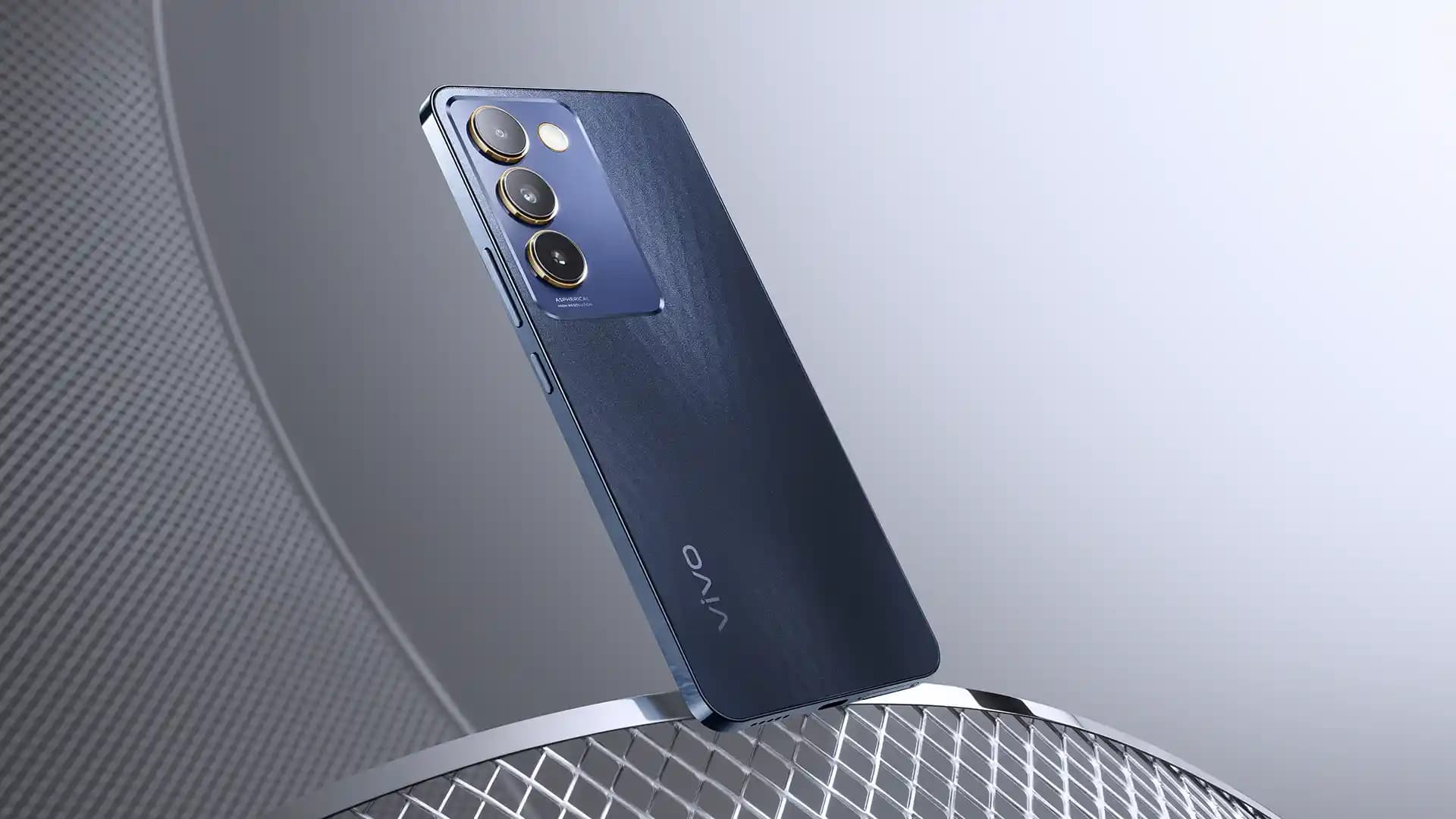 Akıllı Telefon Seçiminde Tasarım ve Performansın Güncel Trendleri