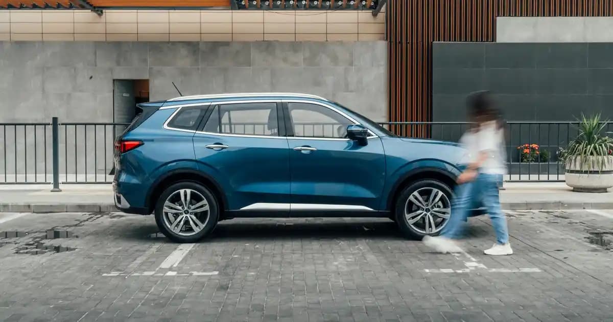 Aylina 1200 Watt Elektrikli Ayak Isıtıcıları ile Soğuk Havalar İçin Pratik Çözüm