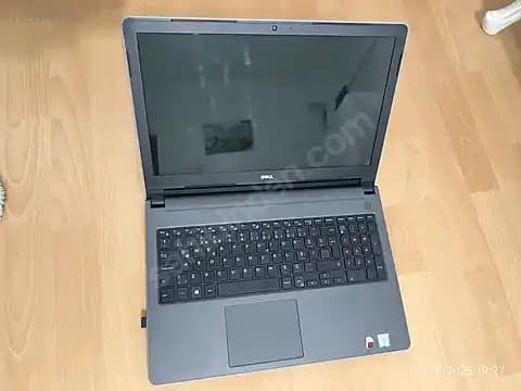 Dell Dizüstü Bilgisayarları: Güçlü İşlemciler ve Modern Tasarımlarla Çeşitli Kullanım Alanları