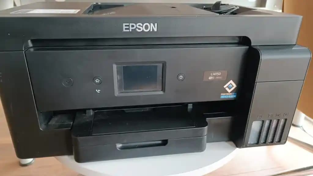 Epson’un Yüksek Çözünürlüklü ve Parlaklığa Sahip Yeni Projeksiyon Modelleri