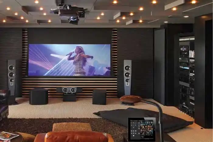 Ev Sinema Sistemlerinde Dengeli Ses Performansı ve Geliştirme Yöntemleri