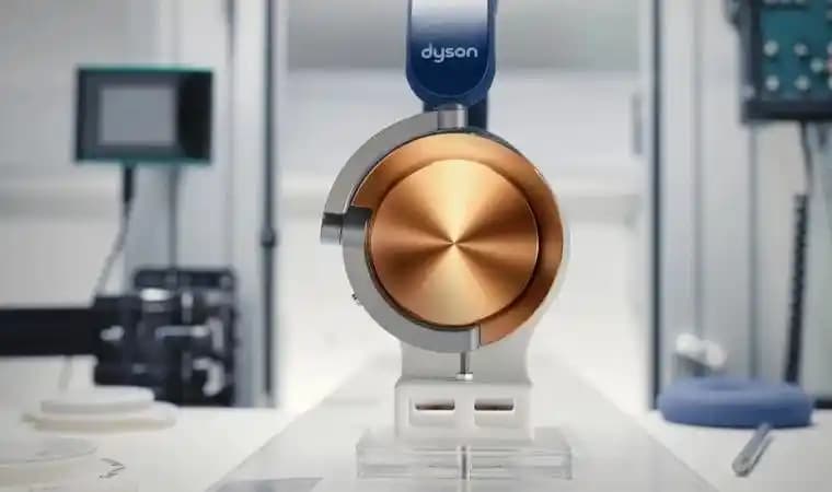 Geleceğin Elektronik Kulaklık Tasarımları ve Teknolojik Yenilikler
