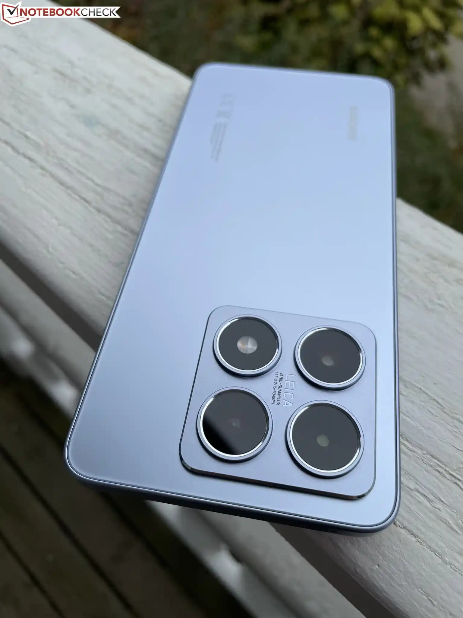 Honor 90 ve Xiaomi 14T Pro Karşılaştırması: Performans, Özellikler ve Kullanıcı Deneyimleri