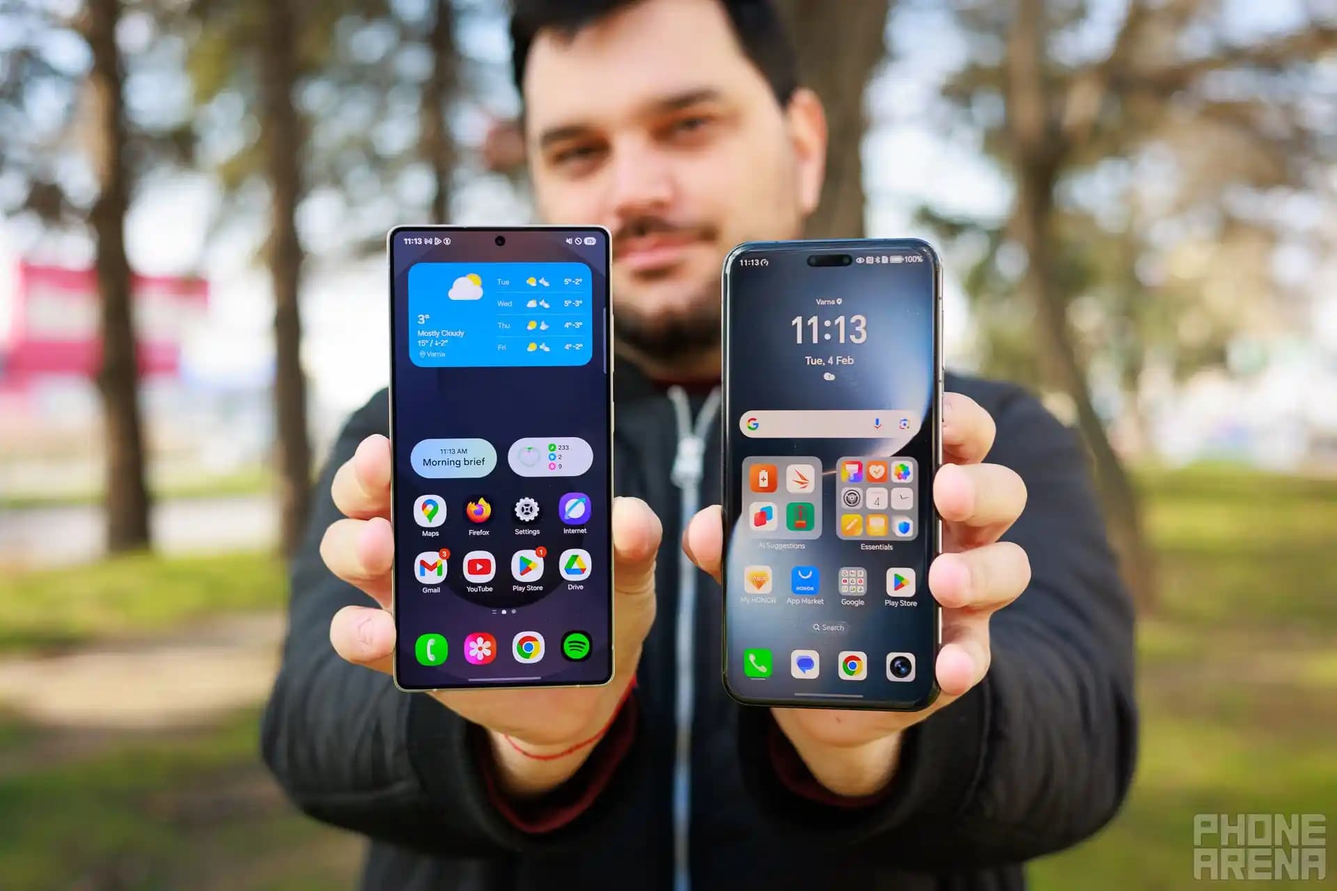 Honor Magic ile Samsung Galaxy S25 Ultra Karşılaştırması: Özellikler ve Performans Analizi