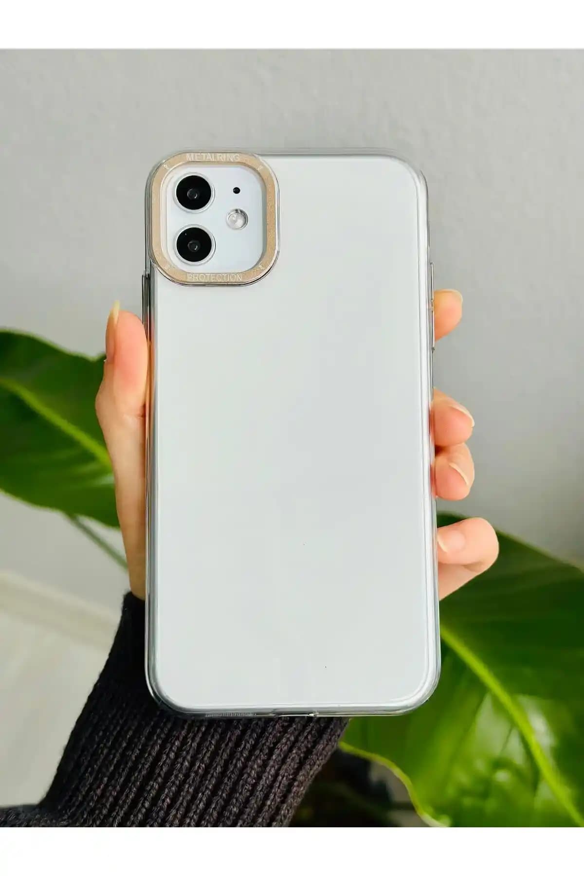 iPhone 11 Kılıf ve Aksesuar Seçim Rehberi: Malzeme Türleri ve Trendler