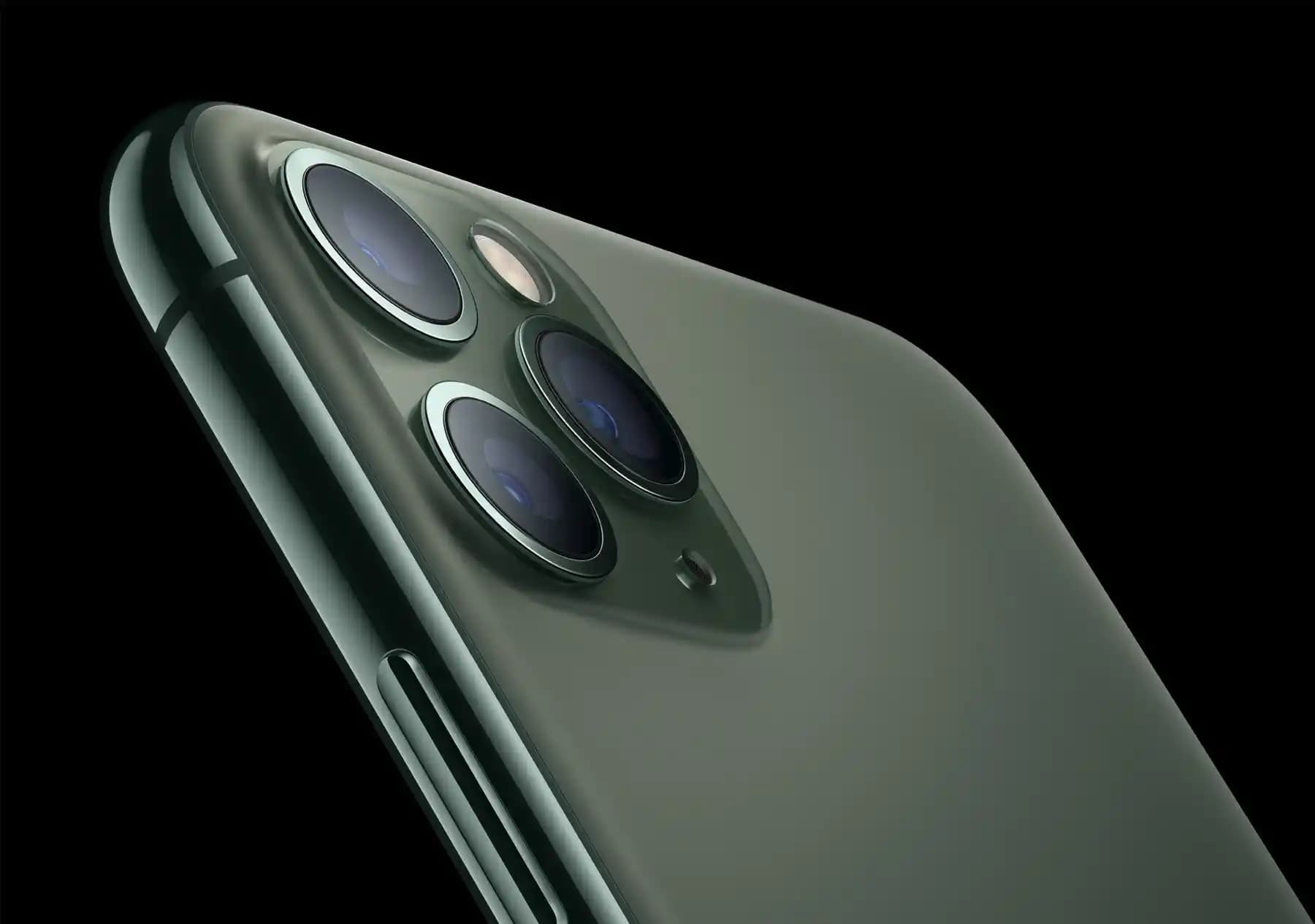 iPhone 11 Pil Kapasitesi ve Akıllı Telefon Batarya Teknolojileri Analizi