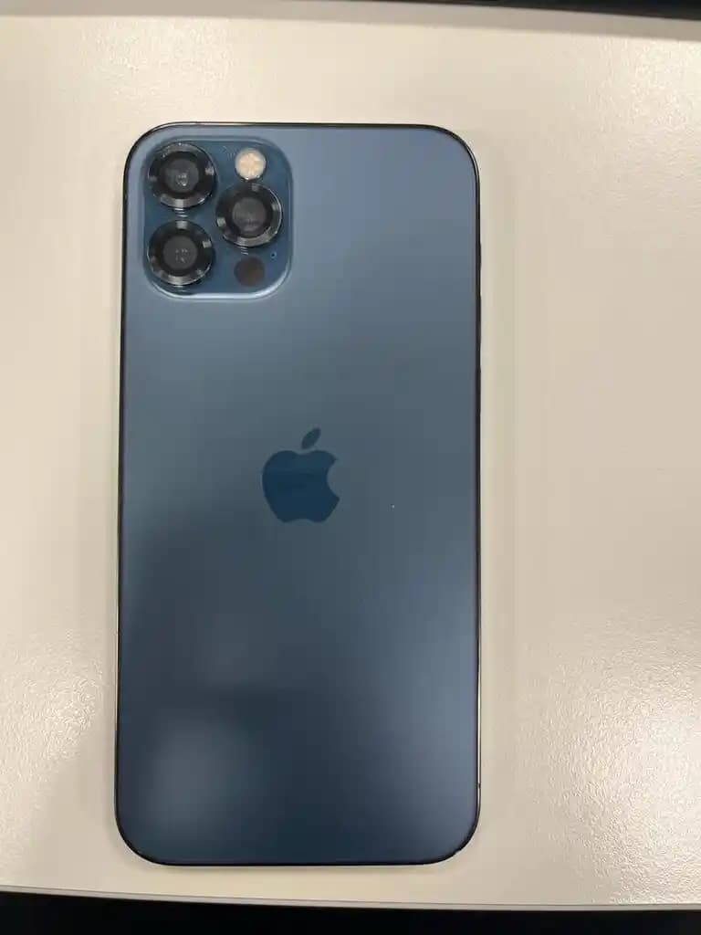 iPhone 12 Pro'nun Güvenilirlik Özellikleri ve Kullanıcı Güvenliği Analizi