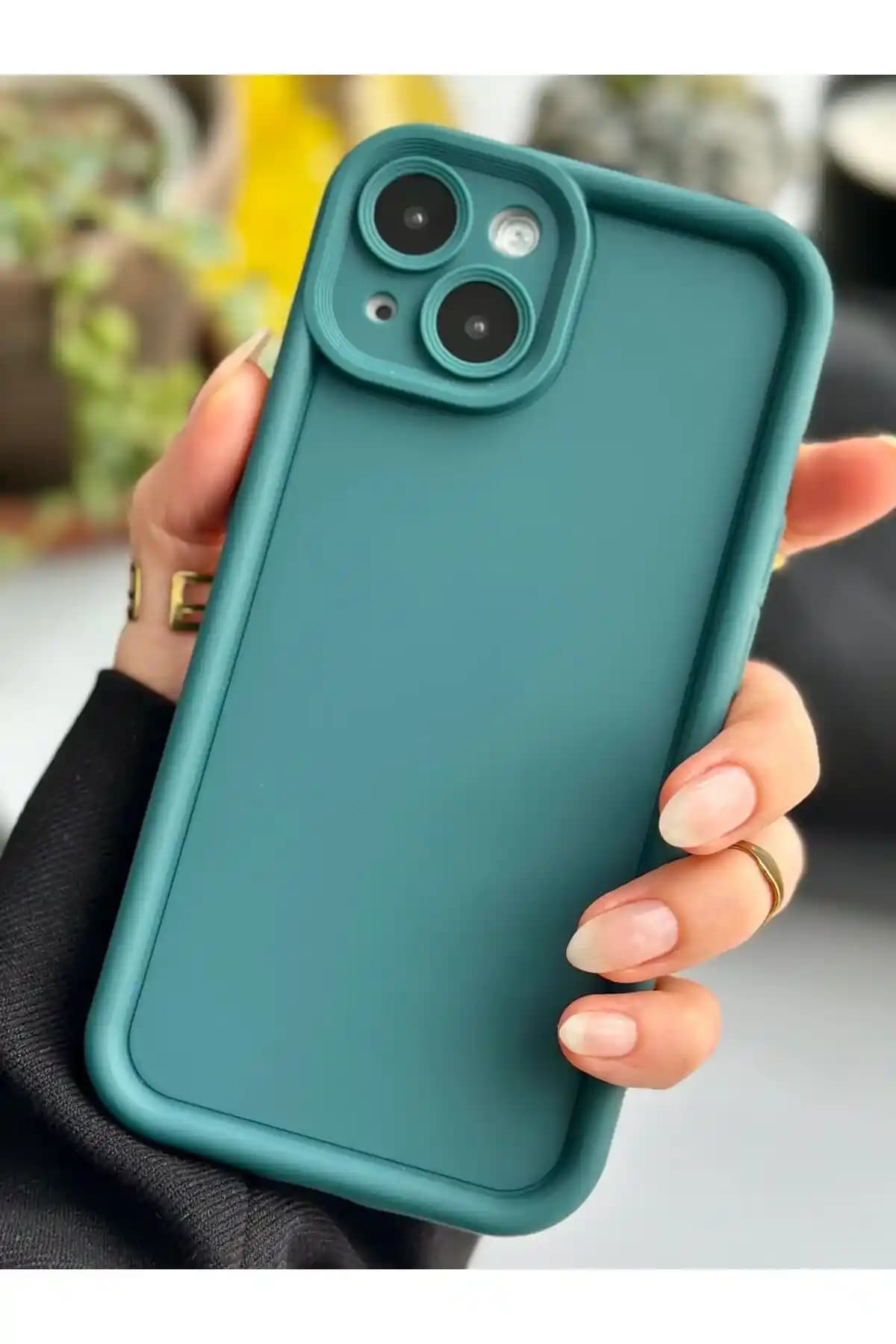iPhone 13 ve 14 için Darbe Önleyici Kılıf Seçenekleri ve Tasarım İpuçları