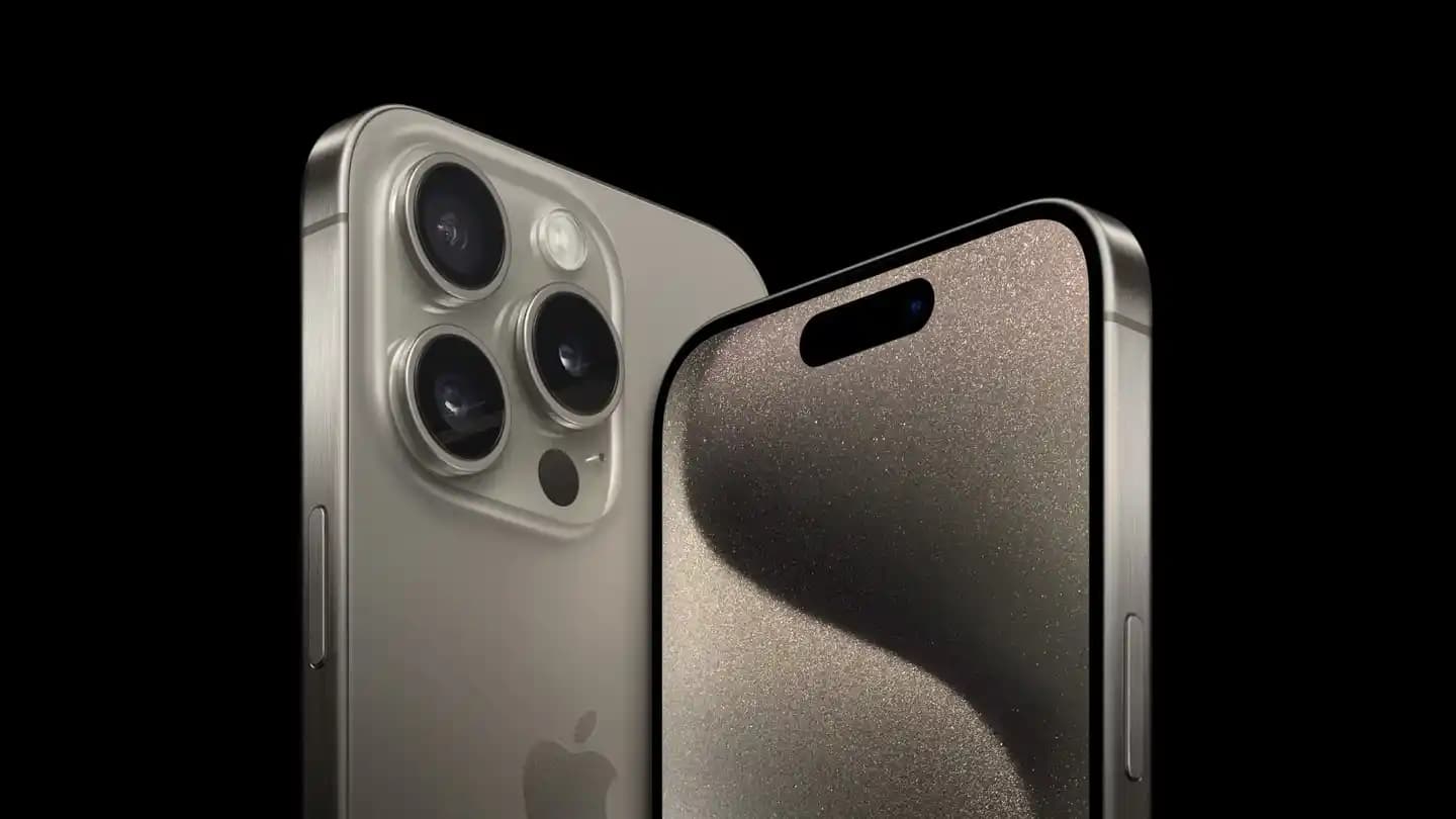iPhone 15 Pro: Güçlü performans ve şık tasarım ile öne çıkan yeni Apple akıllı telefonu