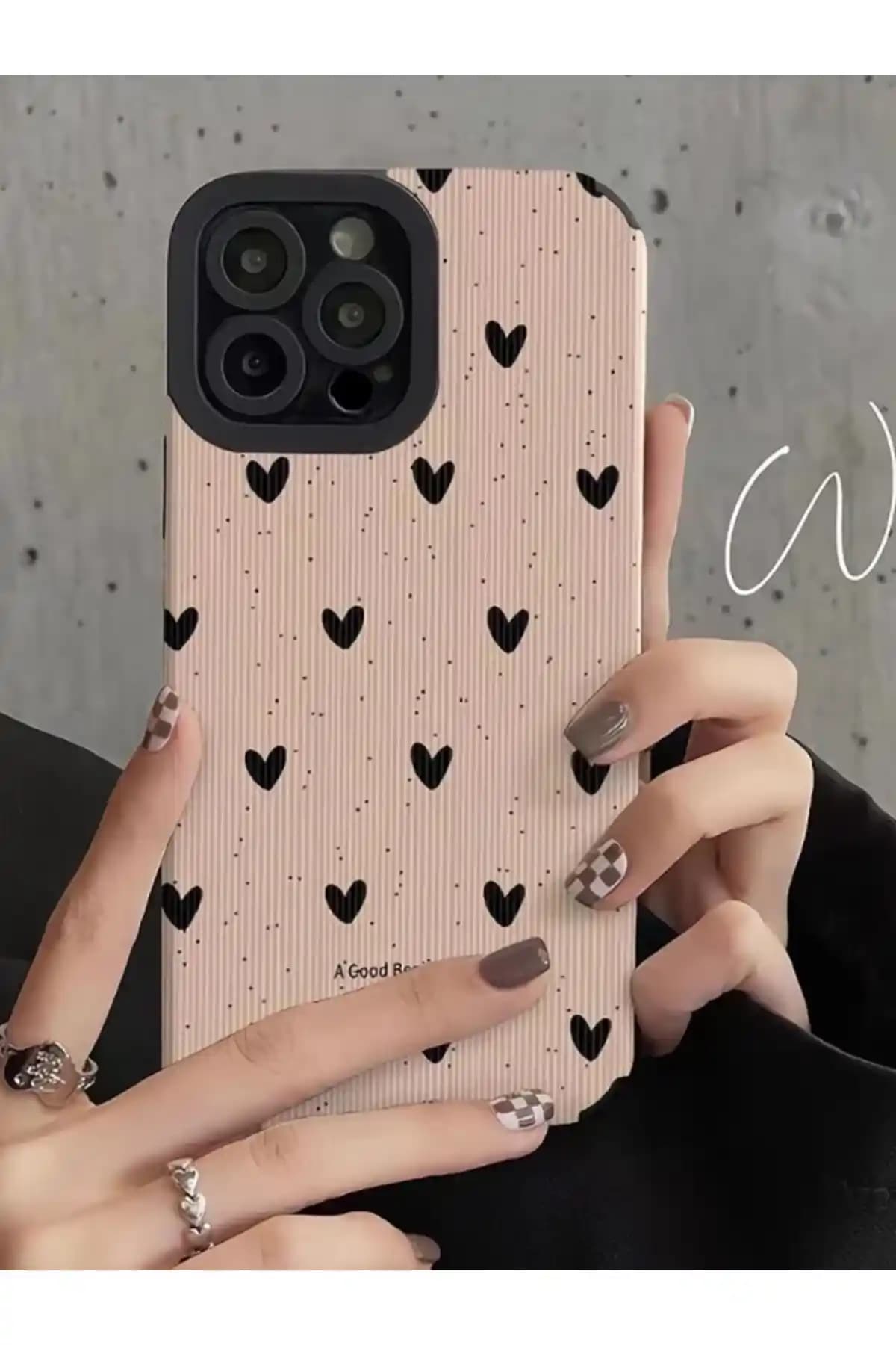 iPhone 15 Pro Max için Zarif ve Koruyucu Silikon Kılıf Seçenekleri