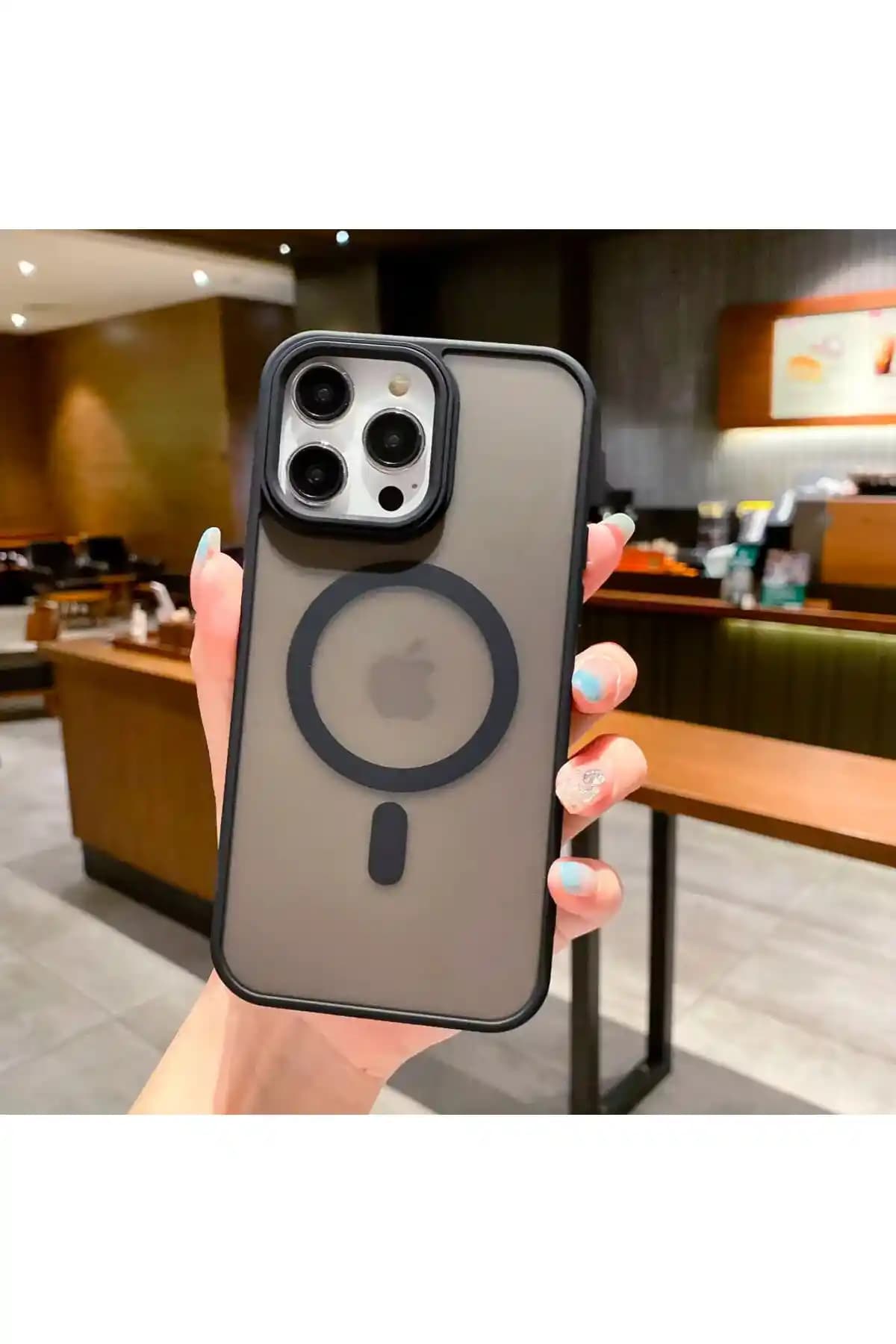 iPhone ve Modern Telefon Tasarımları: Estetik ve Fonksiyonelliğin Uyumuyla Güncel Trendler