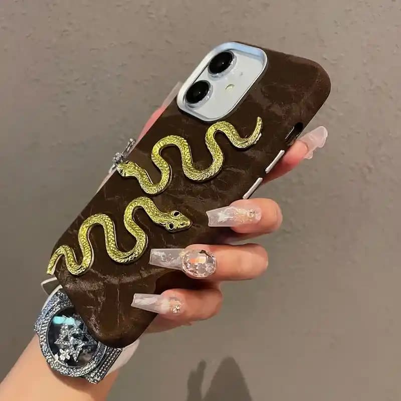 Kadife Kumaşlı iPhone Kılıflarının Güncel Kullanım Avantajları ve Trendleri