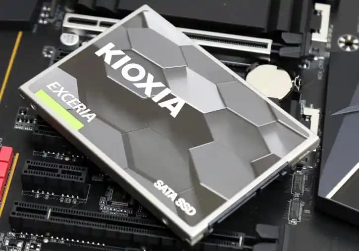 Kioxia 960 GB SSD Modelleri: Güvenilirlik ve Performans Sunan Modern Depolama Çözümleri