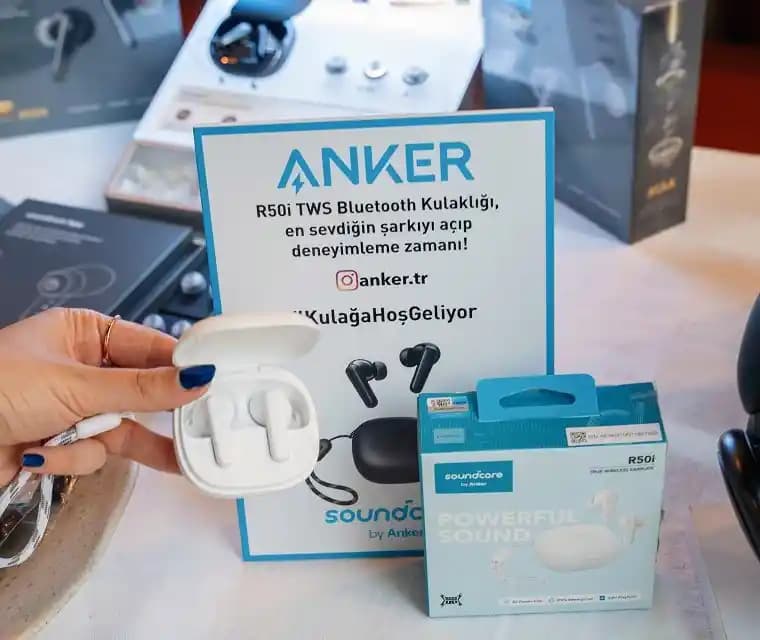 Lenovo LP1 ve Anker R50i Kulaklıkların Ses Performansı Karşılaştırması