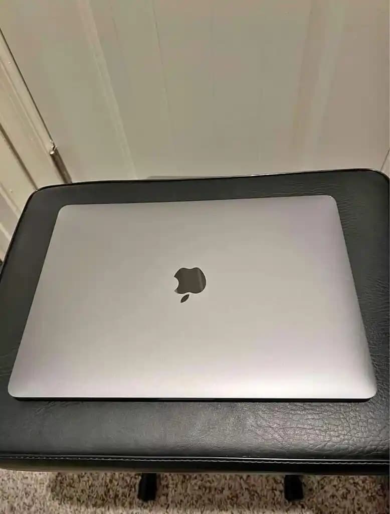 MacBook Air Hafiflik ve Güç Dengesiyle Mobil Kullanıcıların Tercihi Oluyor