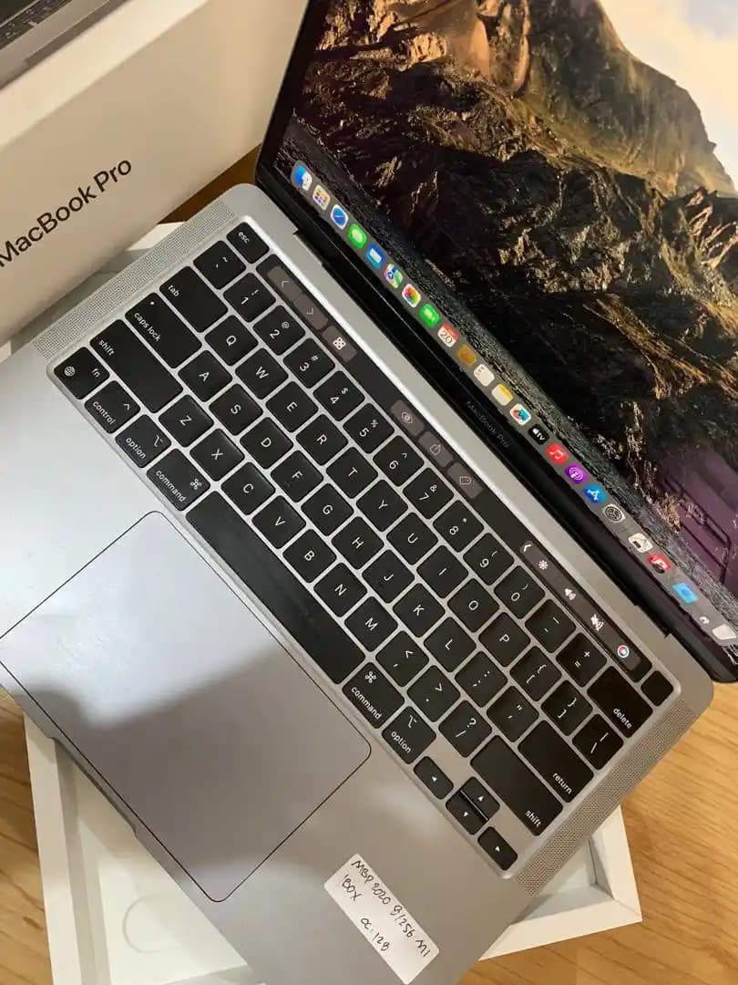 MacBook'un Temel Özellikleri ve Elektronik Dünyasındaki Yeri Analizi