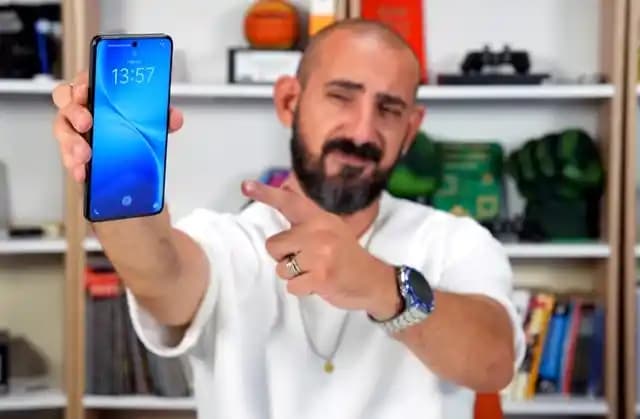 Modern Akıllı Telefonların Güçlü Performans ve Şık Tasarım Özellikleri