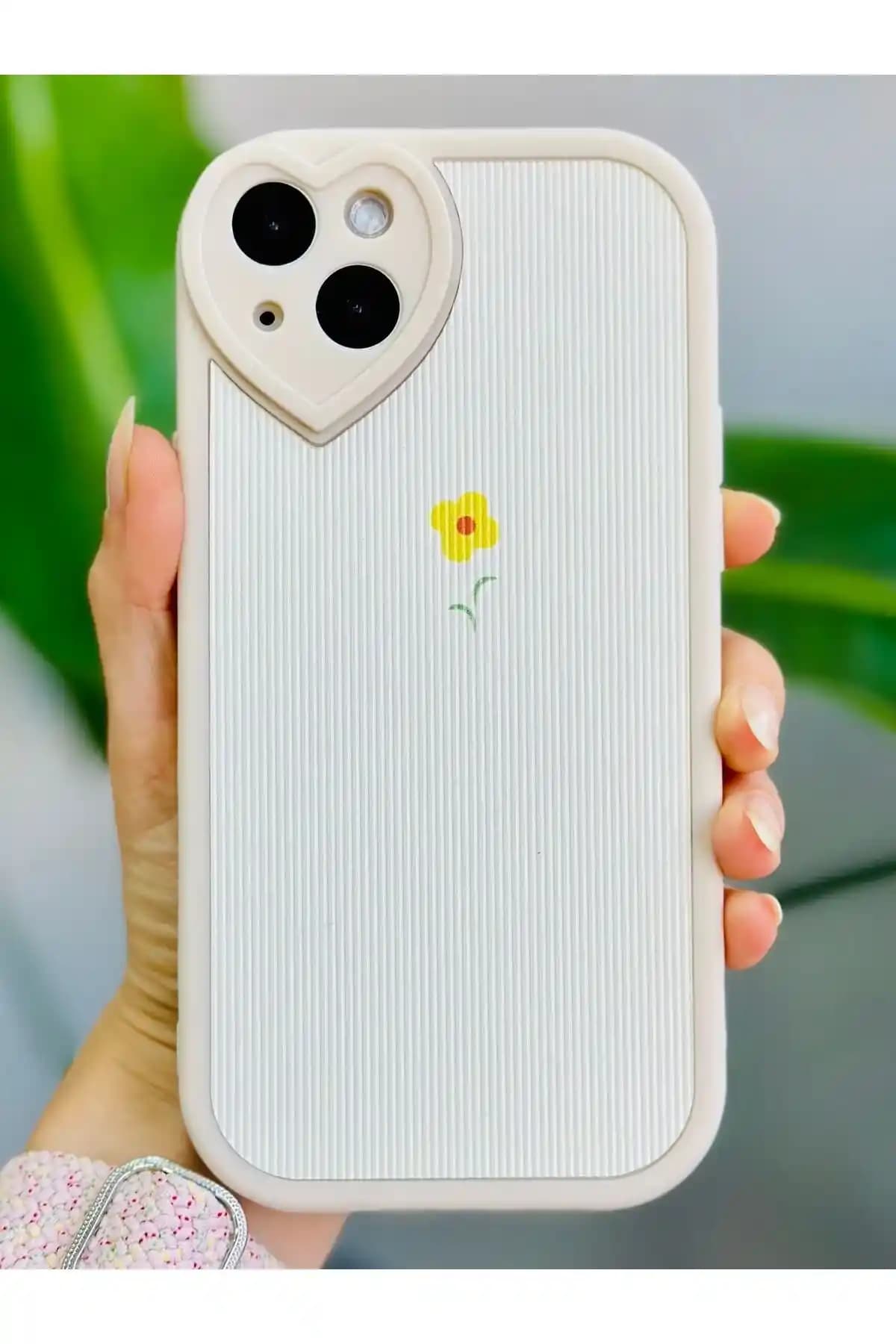 Modern Tasarımlı iPhone 14 Plus Kılıfları: Estetik ve Koruma Çözümleri