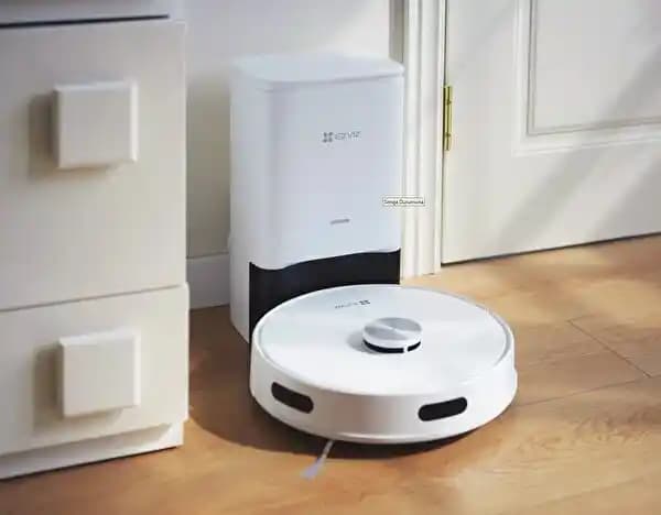 Otomatik Çöp Boşaltma Robot Süpürgeler: Temizlikte Yeni Dönem ve Akıllı Teknolojiler
