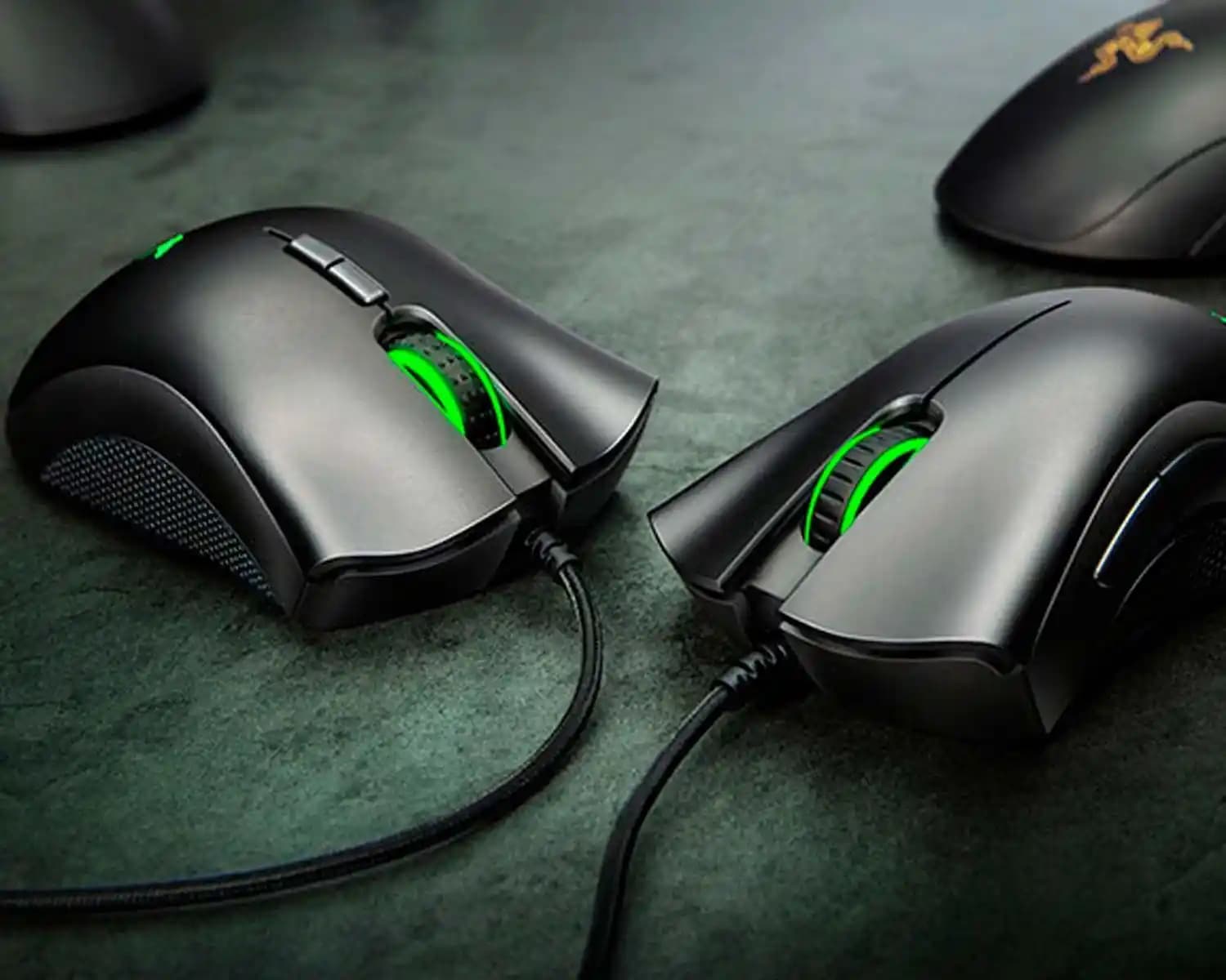 Razer DeathAdder Essential: Ergonomik Tasarımı ve Yüksek Hassasiyetiyle Oyun Severlerin Tercihi