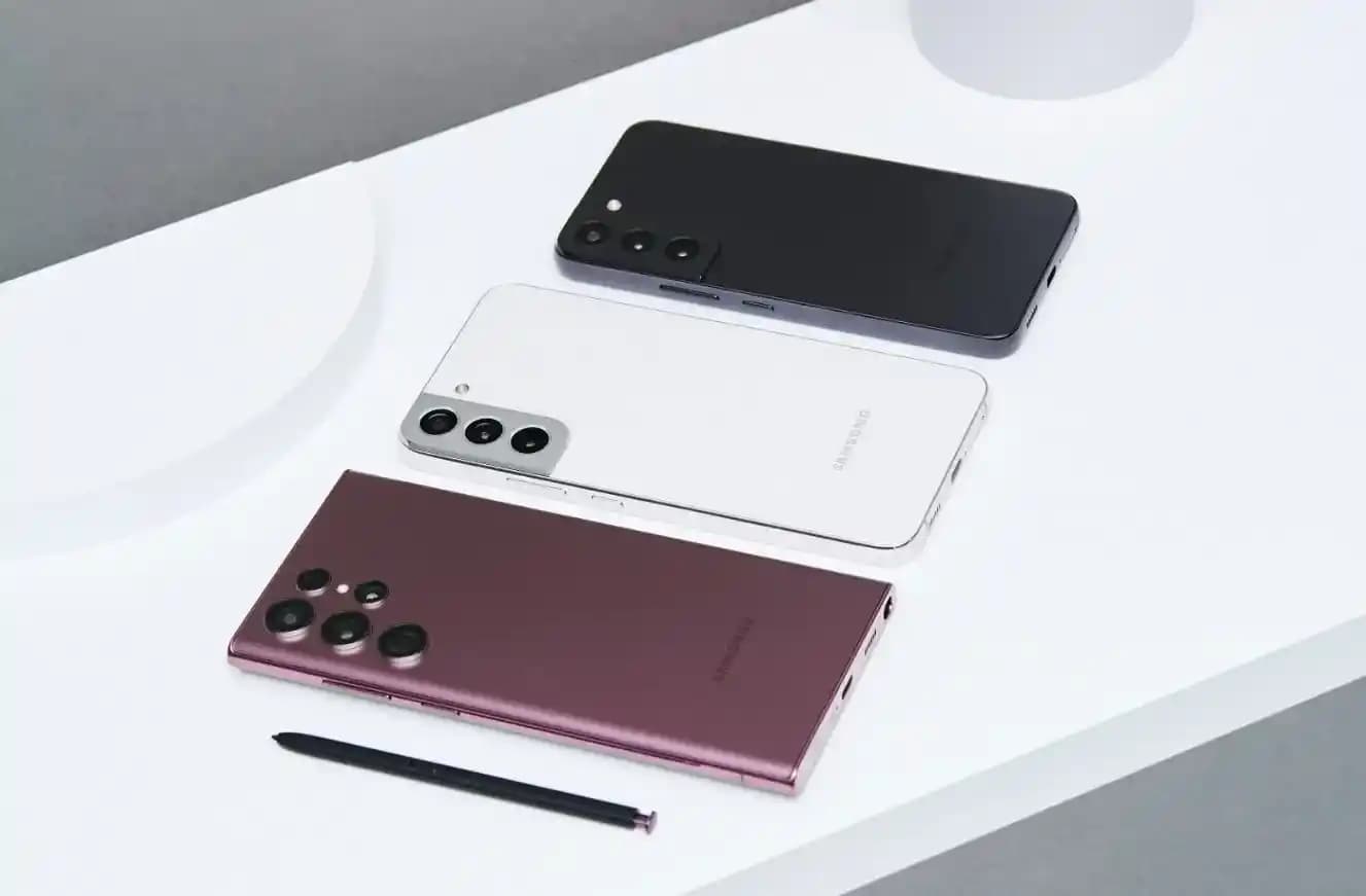 Samsung Galaxy S22 Akıllı Telefon Özellikleri ve Piyasa Konumu Hakkında Güncel Bilgiler