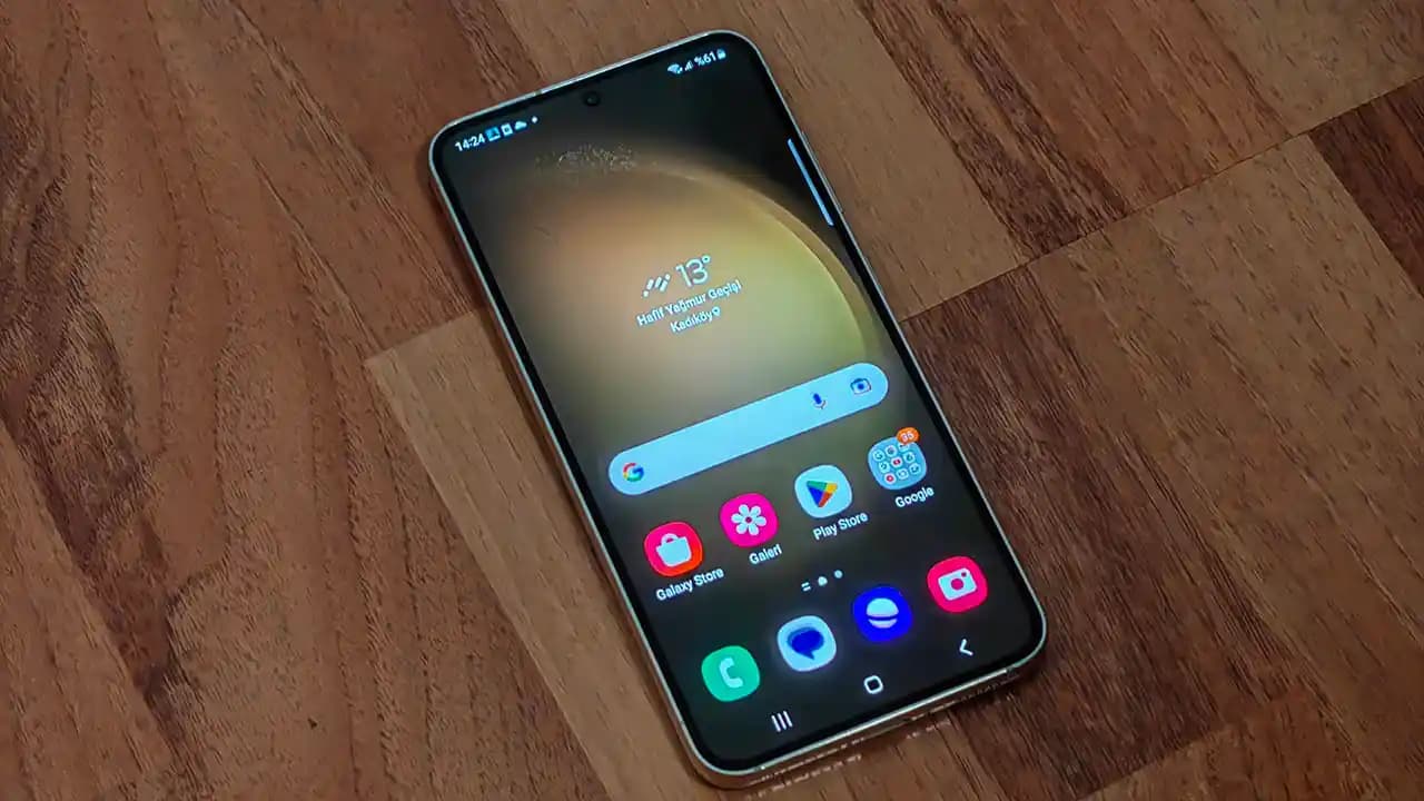 Samsung Galaxy S23: Güçlü Performans ve Yenilikçi Tasarım ile Akıllı Telefon Deneyimi