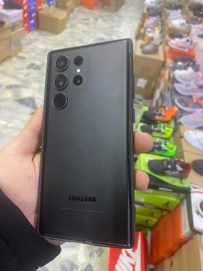 Samsung Galaxy S23 Ultra İkinci El Piyasası: Dikkat Edilmesi Gerekenler ve İpuçları