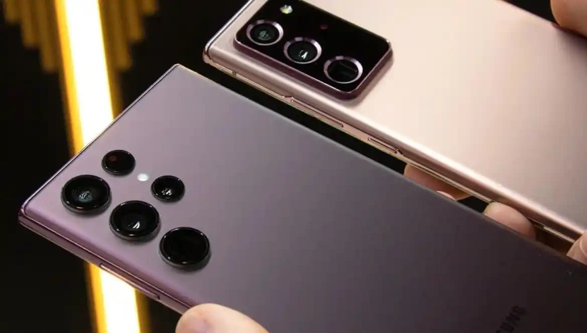 Samsung Galaxy Serisinin En Yeni Teknolojileri ile Mobil Deneyimi Yeniden Tanımlayın