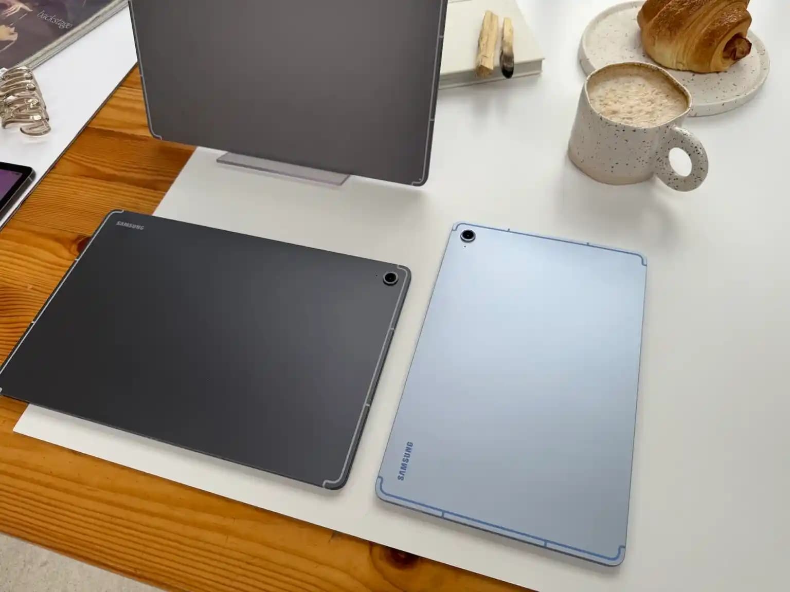 Samsung Galaxy Tab A9 ve S10 FE Karşılaştırması: Temel Özellikler ve Kullanım Farkları