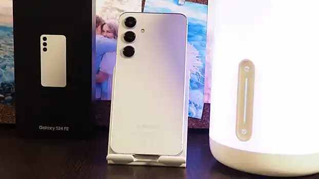 Samsung ve Tecno Akıllı Telefonların Avantajları ve Dezavantajları Analizi
