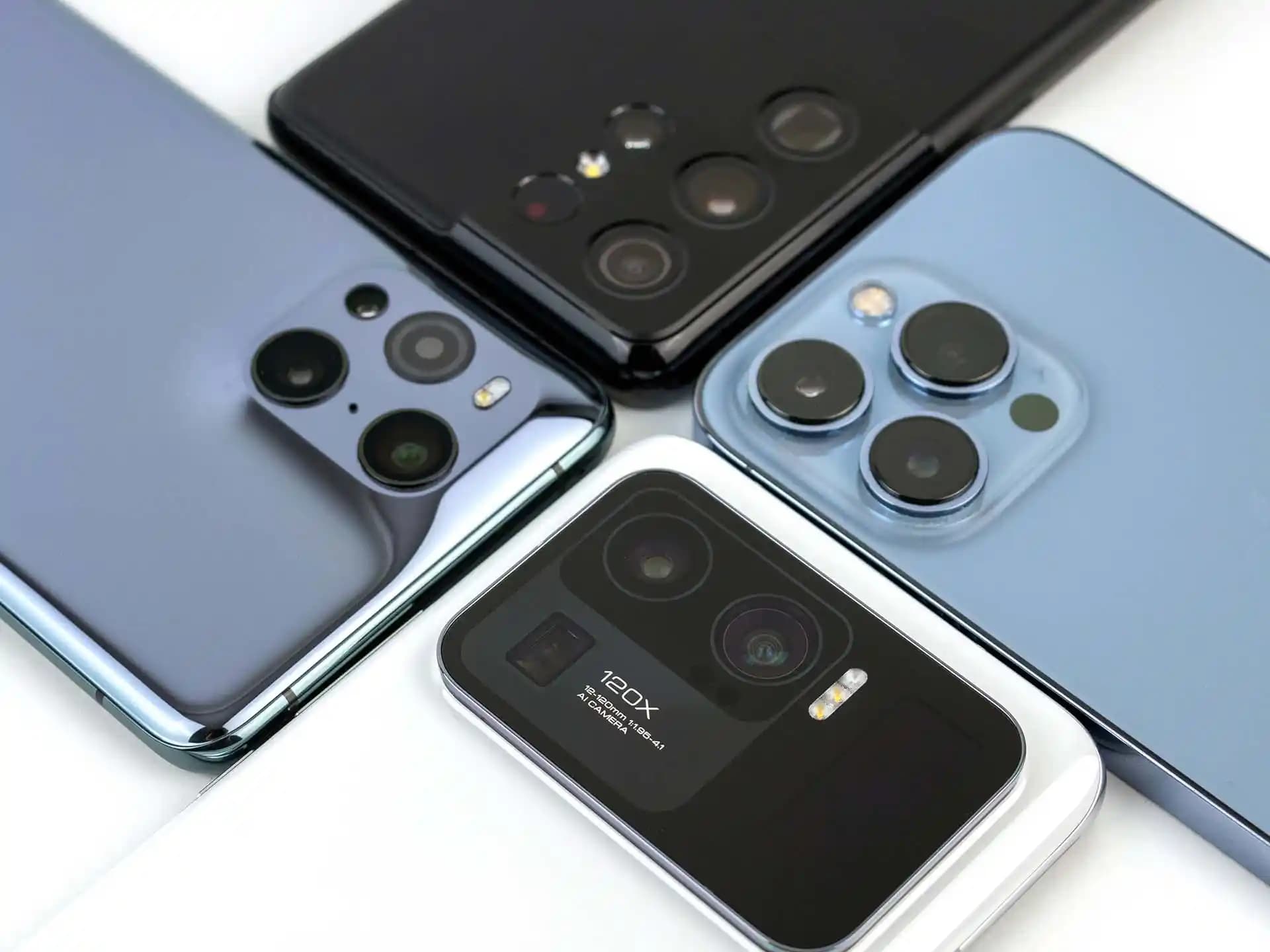 Üst Düzey Akıllı Telefon Kameralarının Özellikleri ve Güncel Teknolojik Yenilikler