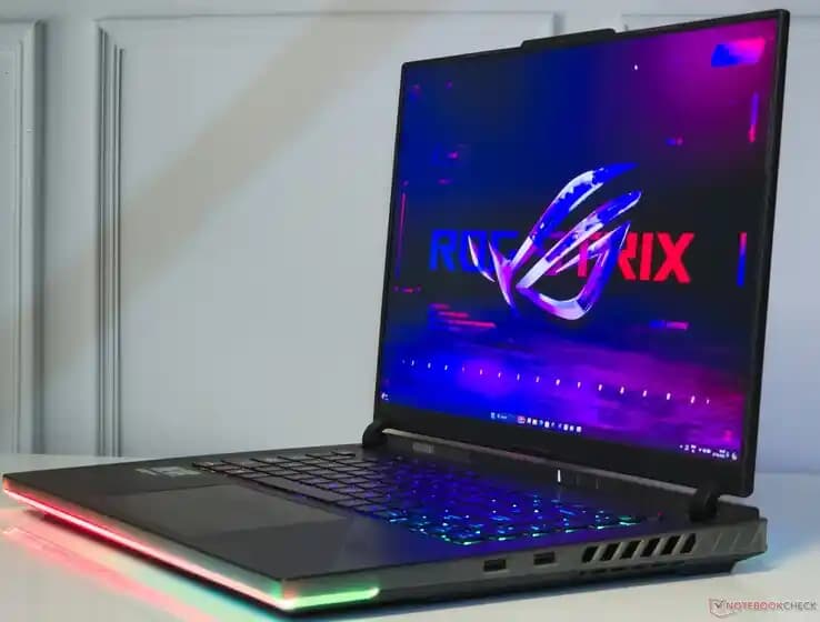 Yüksek Performanslı Dizüstü Bilgisayar Seçiminde Dikkat Edilmesi Gerekenler