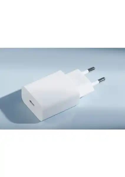 Xiaomi Mi 20 W Hızlı Şarj Cihazı Güçlü ve Taşınabilir Tasarımıyla Günlük Kullanım İçin