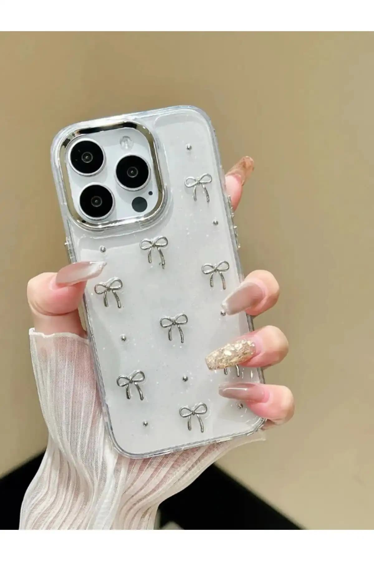 KVK PRİVACY iPhone 15 Pro Max Kılıf Karşılaştırması: Şeffaf ve Kadife Seçeneklerin Detaylı Analizi