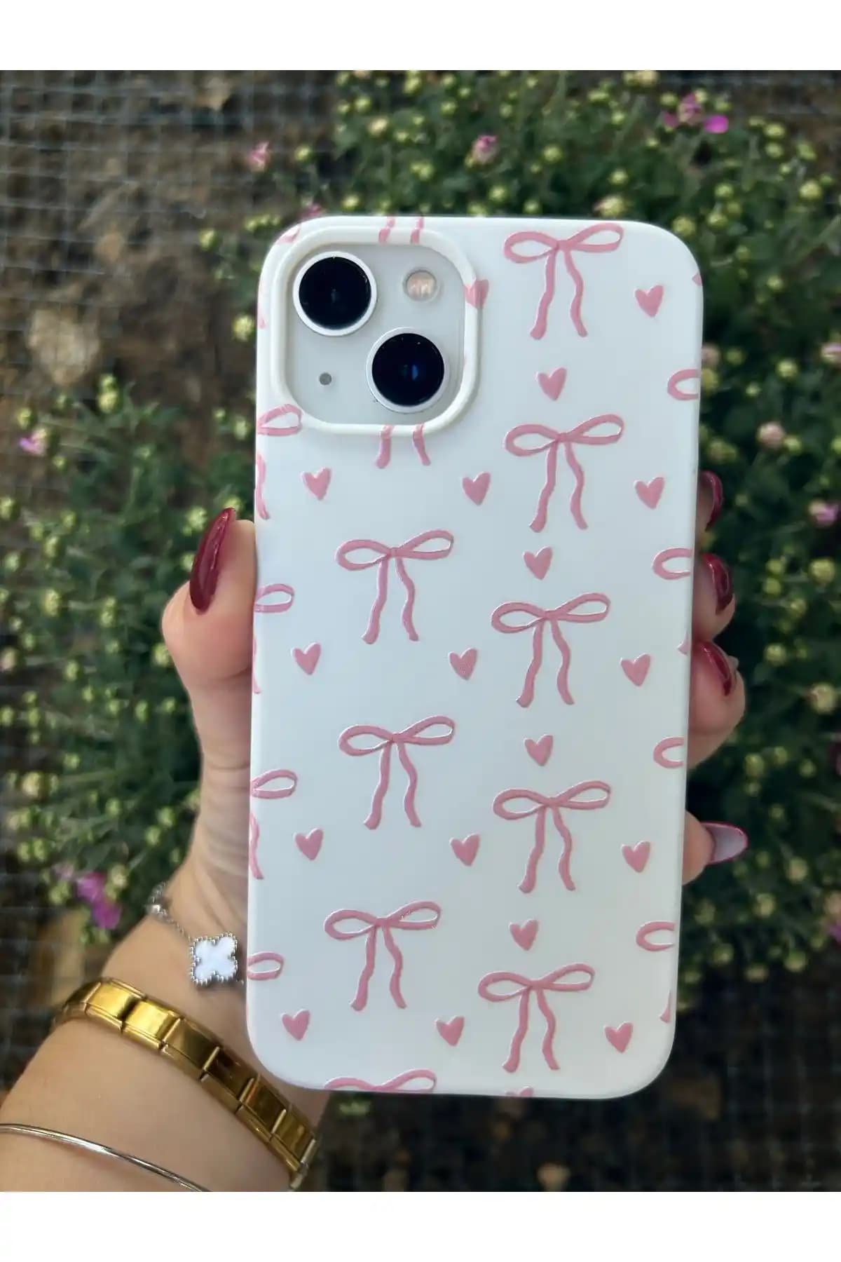 OVADA ve TrendCell iPhone 13 Kılıfı Karşılaştırması: Tasarım, Malzeme ve Kullanıcı Yorumları