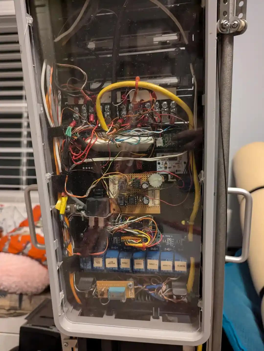 Arduino Tabanlı Sparc Robotunun Elektrik Bağlantıları ve Kontrol Sistemleri İncelemesi