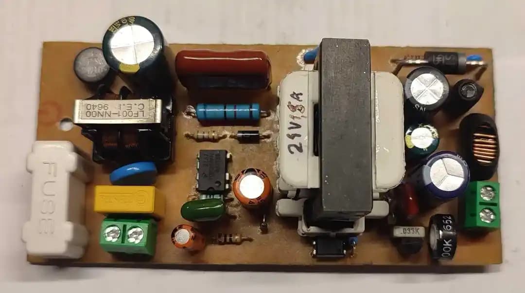 Ev Yapımı 24V 36W Anahtarlamalı Güç Kaynağı Tasarımı ve Trafo Ayarları