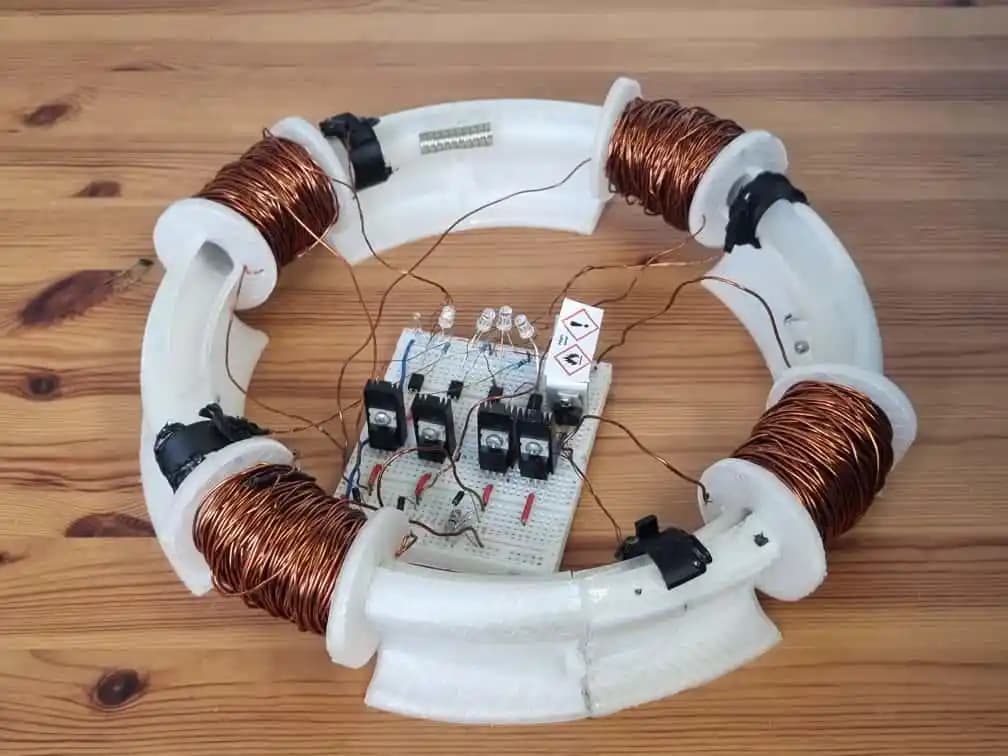 Ev Yapımı Elektromanyetik Hızlandırıcı Projesi: Tasarım, Çalışma Prensibi ve Geliştirme Önerileri