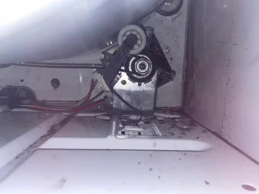 Kurutucu Kayışının Kasnaktan Çıkma Nedenleri ve Çözüm Yöntemleri Teknik Analizi