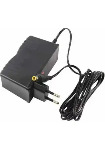D-Smart Adaptörü 12V 2.5A Ortası İğneli Güç Kaynağı Yüksek Performans ve Güvenilirlik