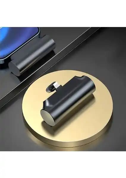 Çelikwork PWQ93 ve Megamus iPhone Özel Taşınabilir Powerbank Karşılaştırması 2