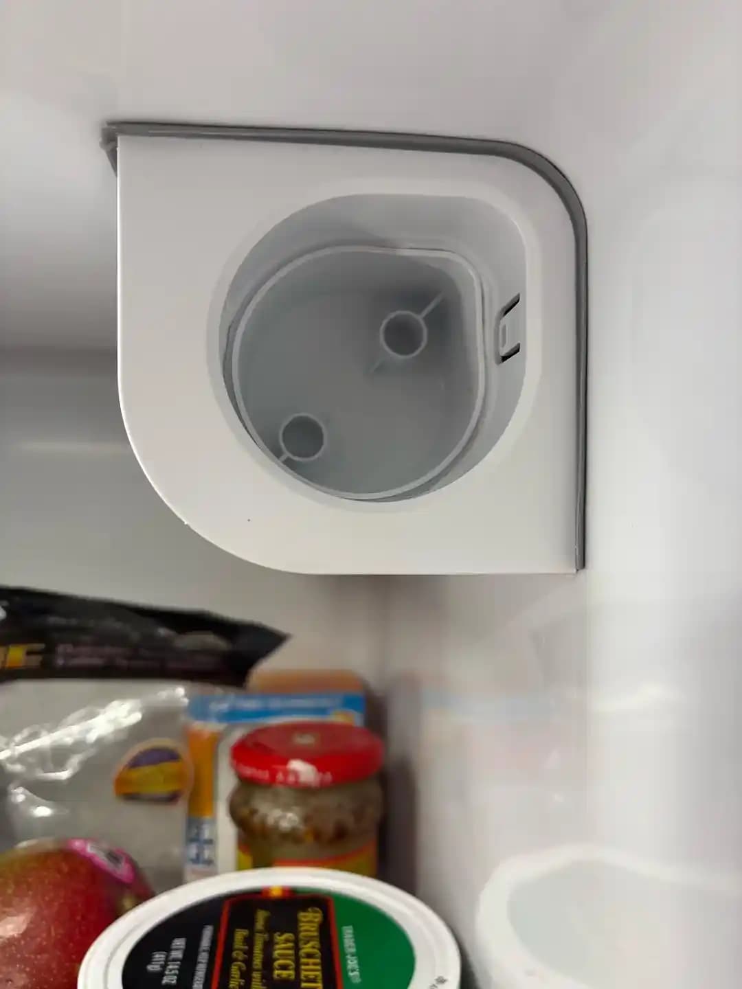 Whirlpool Buzdolabı Su Filtresi Takma Sorunu ve Çözüm Yöntemleri