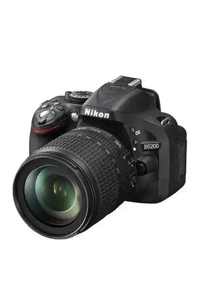 Nikon D5200 ile Yüksek Performanslı Fotoğraf ve Video Çekim Deneyimi