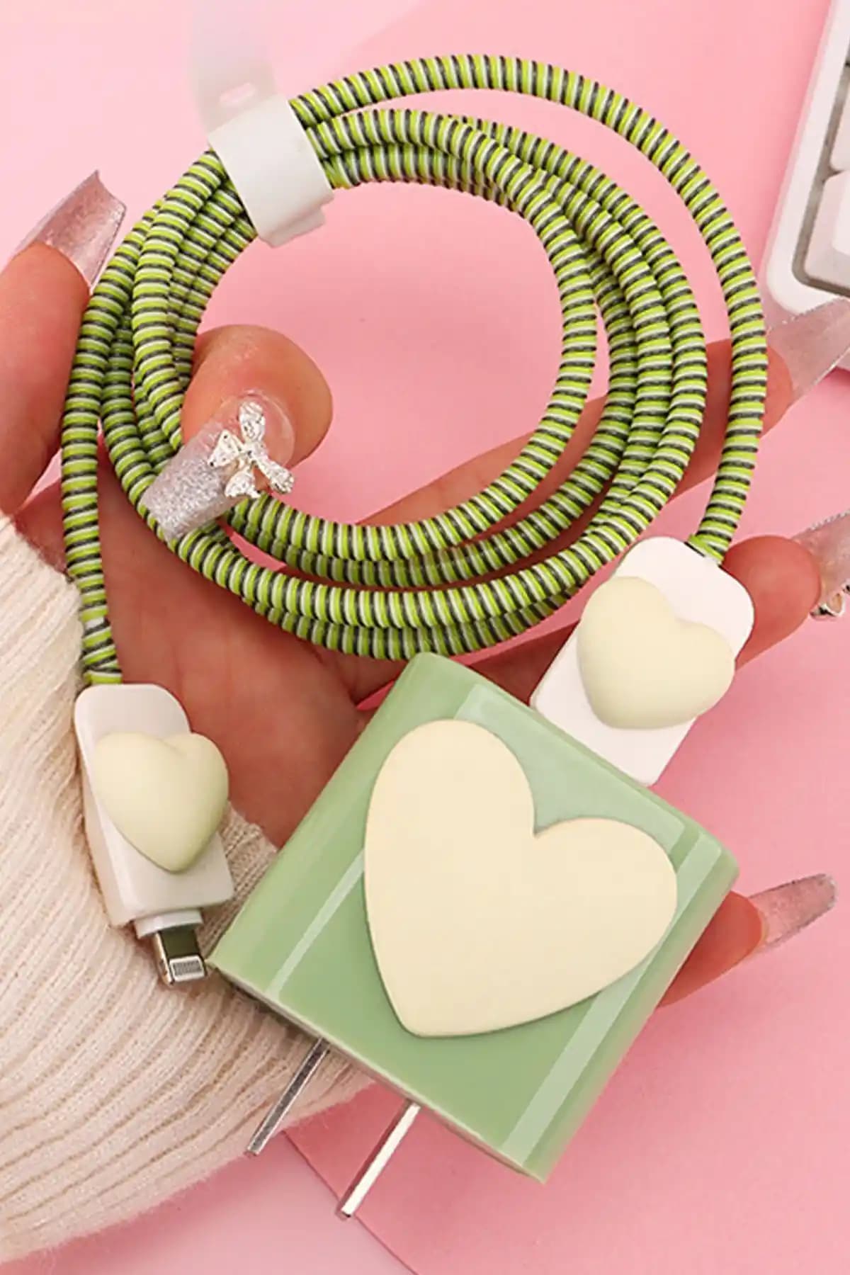 Wanna Protect iPhone 18-20W Uyumlu Kablo ve Kılıf Seti Güçlü ve Estetik Koruma Çözümü